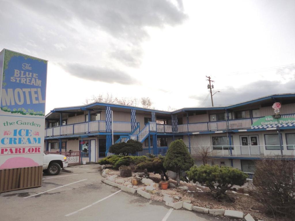 Blue Stream Motel Vernon Luaran gambar