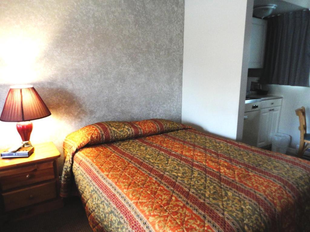 Blue Stream Motel Vernon Luaran gambar