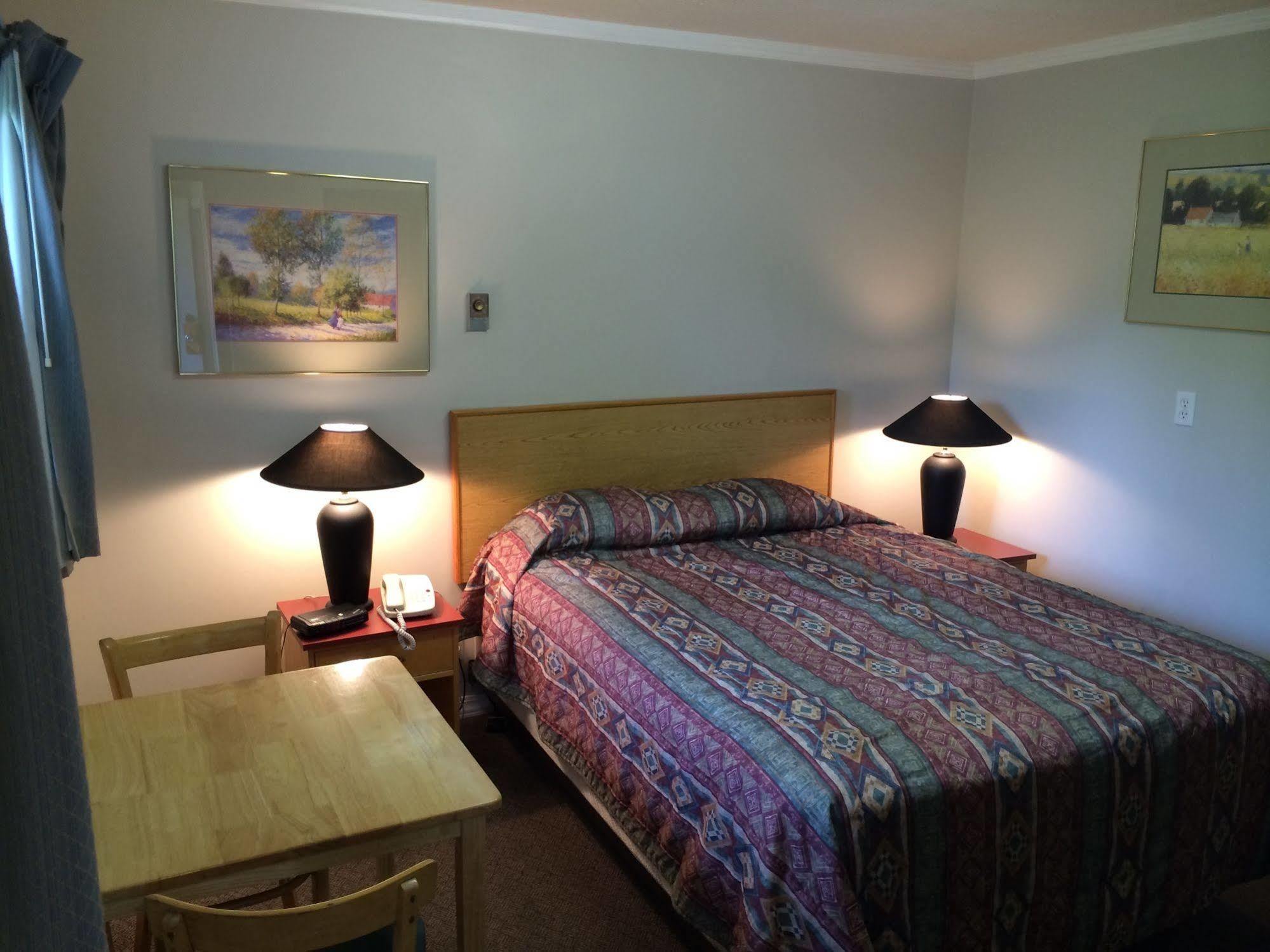 Blue Stream Motel Vernon Luaran gambar