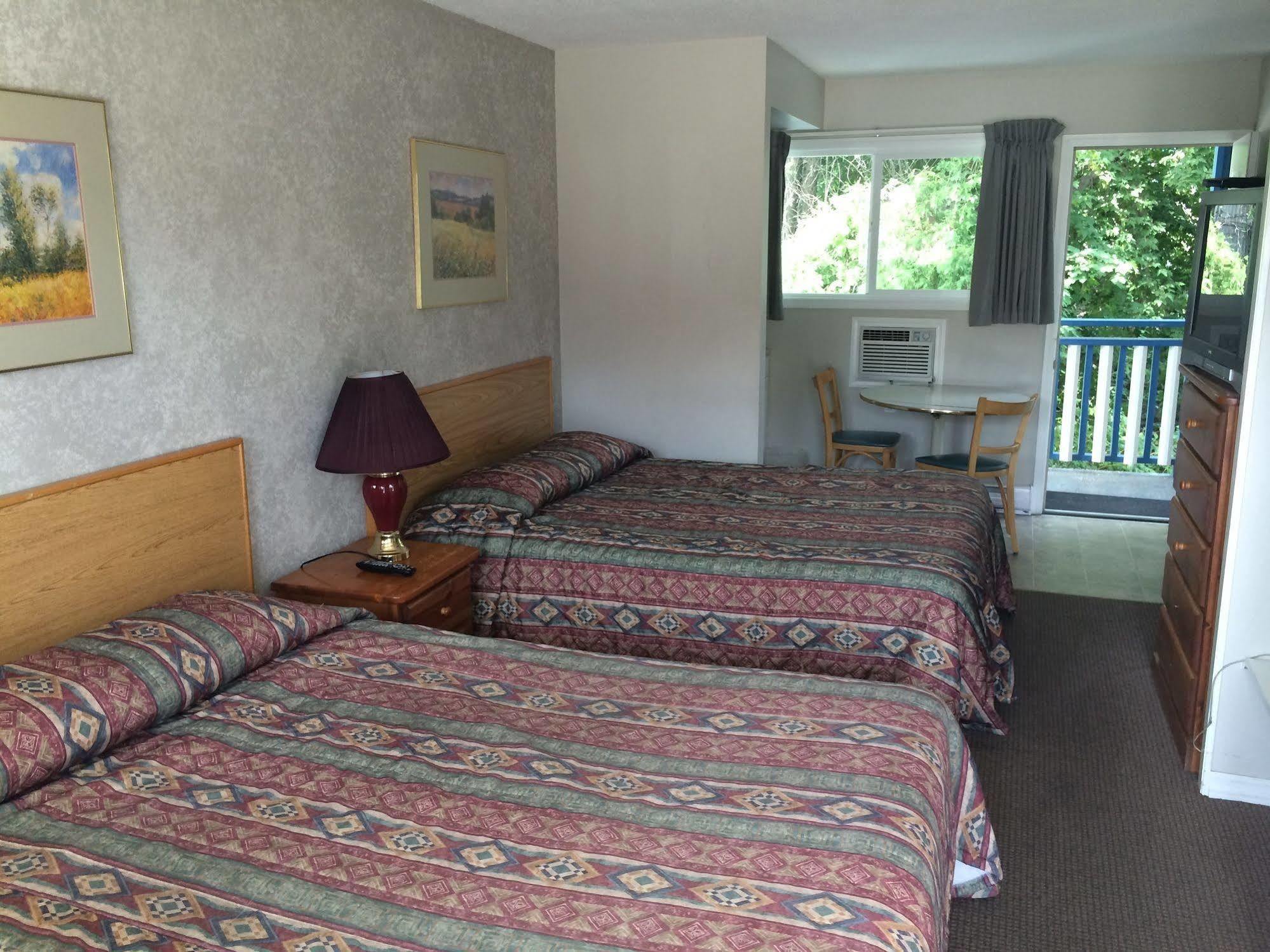 Blue Stream Motel Vernon Luaran gambar